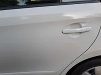 الباب الخلفى الأيسر