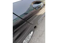 الباب الأمامى الأيمن