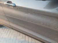 الباب الأمامى الأيمن