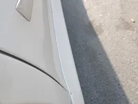 الباب الأمامى الأيسر