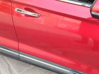 الباب الأمامى الأيمن