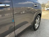 الباب الأمامى الأيسر