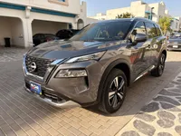 نيسان اكس تريل