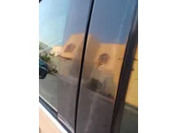 الباب الأمامى الأيمن