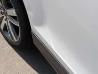 الباب الأمامى الأيمن