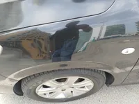 Right fender