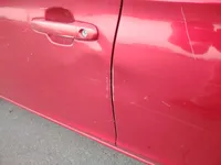 الباب الأمامى الأيسر