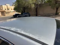 سقف السيارة