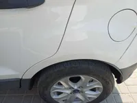 ألواح هيكل السيارة الأيسر