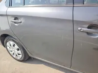 الباب الخلفى الأيمن