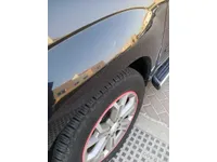 الباب الأمامى الأيسر