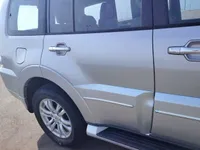 الباب الخلفى الأيمن