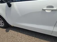 الباب الأمامى الأيسر