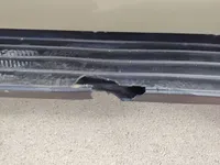 Right rocker / sill panels