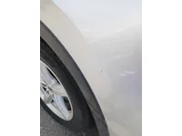 الباب الأمامى الأيسر