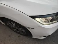 الرفرف الجانبى الأيمن