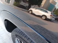 ألواح هيكل السيارة الأيمن