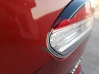 الباب الأمامى الأيسر