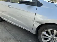 Right fender