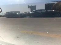 الباب الأمامى الأيمن
