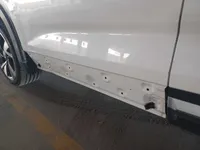 الباب الأمامى الأيسر