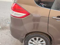 Right quarter panel
