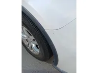 الباب الأمامى الأيسر
