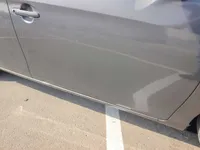 الباب الأمامى الأيمن