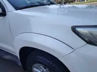 الرفرف الجانبى الأيمن