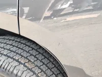 ألواح هيكل السيارة الأيسر