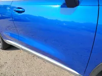 الباب الأمامى الأيمن