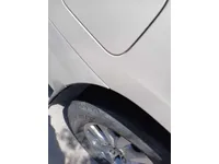 ألواح هيكل السيارة الأيسر