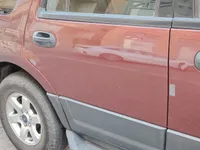 الباب الخلفى الأيمن