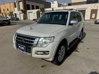 ميتسوبيشي باجيرو
