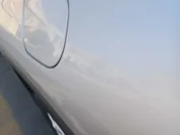 الباب الأمامى الأيمن