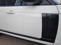 الباب الأمامى الأيمن
