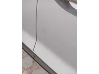 الباب الأمامى الأيسر