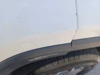 الرفرف الجانبي الأيسر