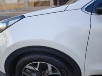 الرفرف الجانبي الأيسر
