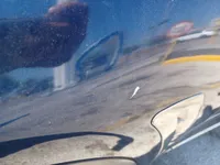 الباب الأمامى الأيسر