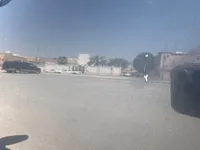 الباب الأمامى الأيسر