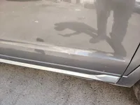 الباب الأمامى الأيمن