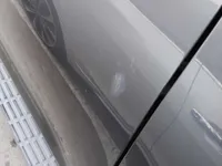 الباب الأمامى الأيمن