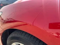 الرفرف الجانبي الأيسر