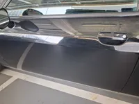 الباب الأمامى الأيسر