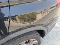 ألواح هيكل السيارة الأيسر