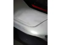 الباب الأمامى الأيسر