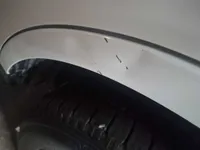 ألواح هيكل السيارة الأيسر