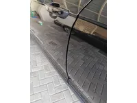 الباب الأمامى الأيسر