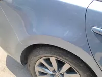 ألواح هيكل السيارة الأيمن